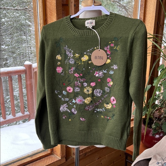 BiBi Sweaters - BiBi Olive Floral Embroidered Women’s Sweater NWT